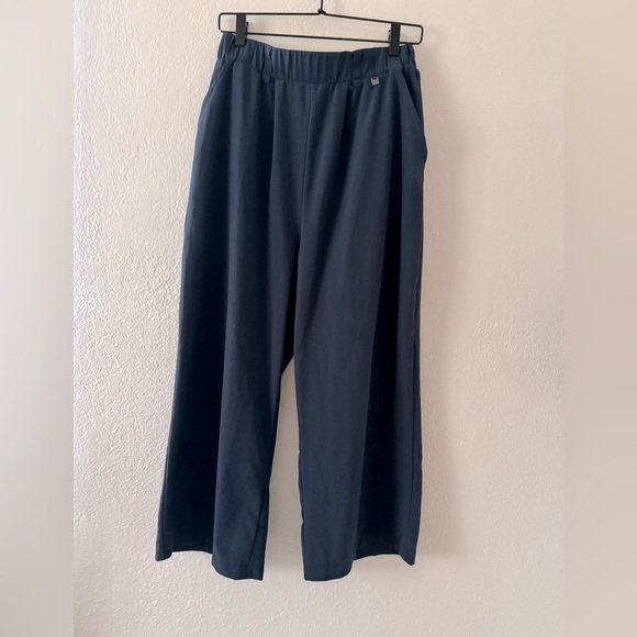 Helly Hansen Women's Siren Culotte Pants Wide Leg In Navy Size M - Picture 3 of 12